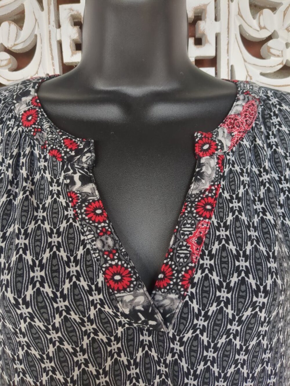 Long Sleeve Colorful Tunic - Picture 4 of 12